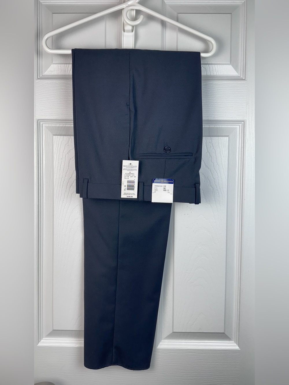 Tommy Hilfiger Men's Navy Flat-Front Dress Pants